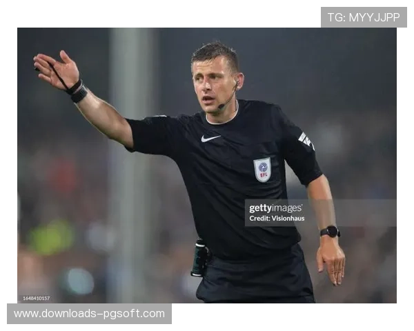 英超VAR标准争议再起，裁判判罚一致性受质疑